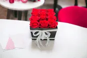 16 Red Roses in Black Square Box