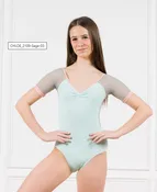 AK 2109 Chloe Short Sleeve Motley Leo
