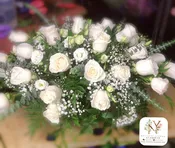 全白桌面花| All White Center Piece