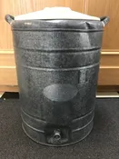 10 Gallon Metal Gott Drink Dispenser