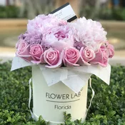 Asta with pink roses and peonies