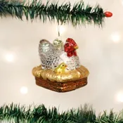 Hen on Nest Ornament – Old World Christmas Farm Charm