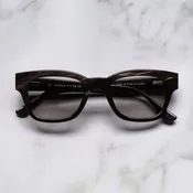 0772 Square Horn Sunglass