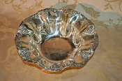 American Silverplate on Copper Bowl Wavy Grapevine Lip - Benedict Mfg. Co. #1808