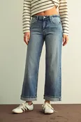 Medium Wash Selvage Straight Jean