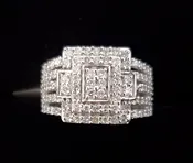 10k White Gold Diamond Ring, Sz. 6.5, PA5805