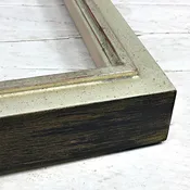 Essex Modern - White Gold Face - Olive Maple Sides