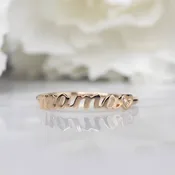 14kt Gold & Diamond Heart Mama Ring