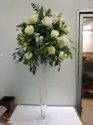 ALL WHITE WEDDING ARRANGEMENT