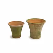 AGED ENGLISH PLANTERS - Medium Scale