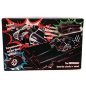 1966 Batmobile w/ Batman & Robin 1/25 Snap Model Kit