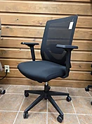 Affordable Ergonomic Office Chair – Black Mesh Desk Chair with Adjustable Armrests and 360° Swivel Base - SS391