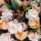 Blush & Berries DIY Flower Kit