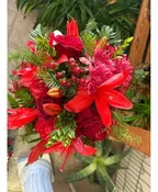 CHRISTMAS TABLE ARRANGEMENT