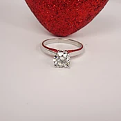 1.00 ct I/vs1, 14K mtg, ideal make, about 20% below market, limited available