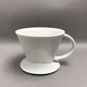 Starbucks White Ceramic #4 Pour-Over Coffee Brewer (4")