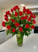 36 PREMIUM LONG STEM RED ROSES
