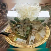 Eucalyptus Mint $60 Gift Basket | OptimismIC Wigs and Gifts