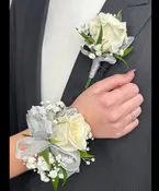 Timeless White Package