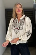 A La Carte Embroidered Ruffle Collar Popover Top – Cream