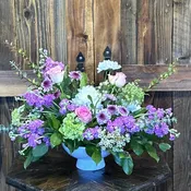 Compote Table Arrangement