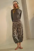 Acid Washed Camo Print Cropped Jogger Pants