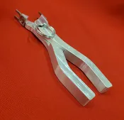 Wheel Puller Pliers