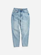 Tapered Jean