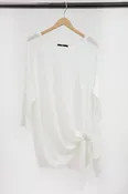 3/4 SLEEVE TIE DETAIL TOP IN HIGH TWIST COTTON