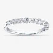 Baguette & Round Diamond Ring