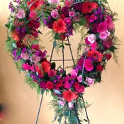 Cherished Heart Spray