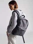Backpack in Dark Grey