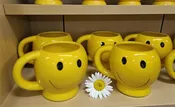 3.5″x 3″ Yellow Mini Smiley Face Mug – Case/24