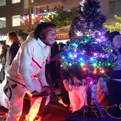Bicycle Powered Christmas Tree — Pedal Power Generator