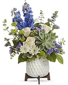 The Teleflora's Mod Maginfique Bouquet