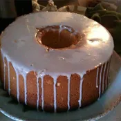 Bourbon Pound Cake 10"
