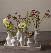 7 vases in 1!