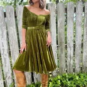 1950s Chartreuse Velvet Sweetheart Swing Dress