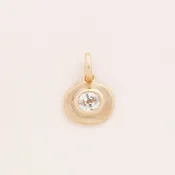18K Pendant with Oval Old Mine Cut 1.65 Carat White Sapphire