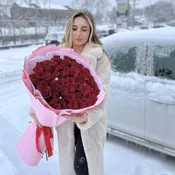 50 long stem red roses