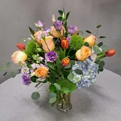 Roses, Hydrangea, and Lisianthus