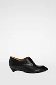 Arc Lace-Up Shoe