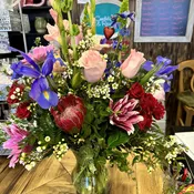 PRECIOUS LOVE BOUQUET