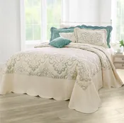 Amelia Bedspread Collection