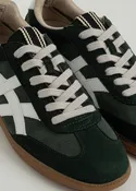 Sasha Sneaker