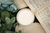 Buttercream  / Dixie Belle Chalk Mineral Paint