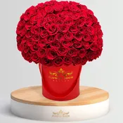 Signature Red Roses In a Box