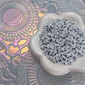 11/0-449D White Silver