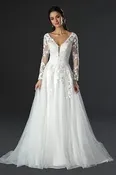 Enchanted Lace Wedding Gown - Timeless Elegance for Your Special Day — Ladyb's