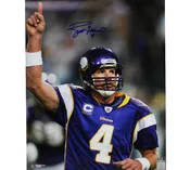 Brett Favre Signed Minnesota Vikings Unframed 16x20 NFL Photo - Purple Jersey Pointing Up